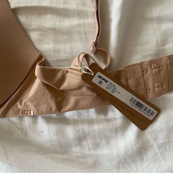 Skims WIRELESS FORM PUSH-UP PLUNGE BRA | CLAY - 34DD NWT - Picture 4 of 6